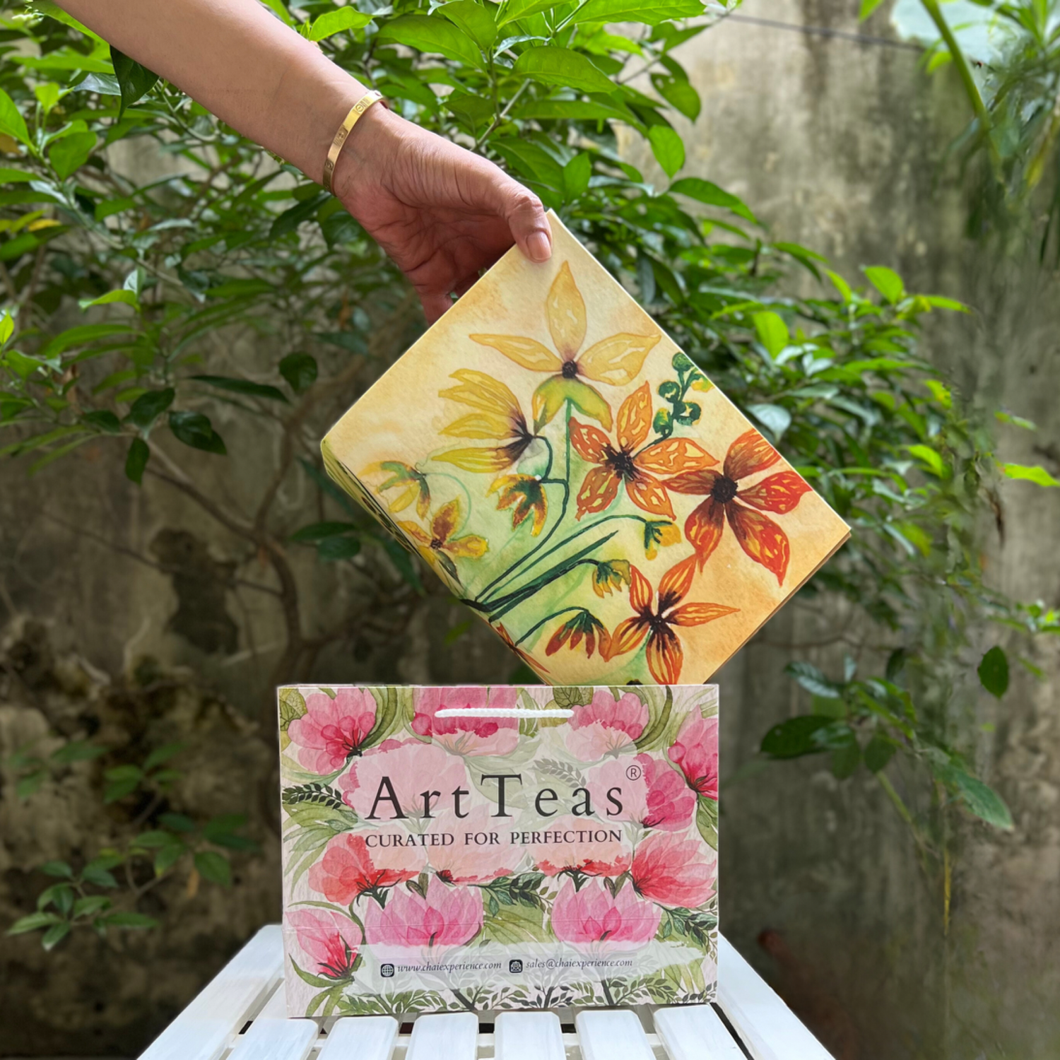 Buy International Gift Tea Boxes India Online - Chai Experience